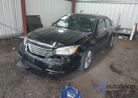 2013 Chrysler 200 Limited из США, поврежденный, VIN 1C3CCBCG3DN674231